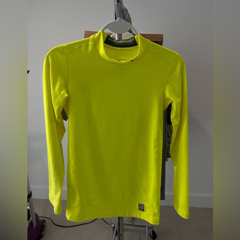 Nike Hyperwarm